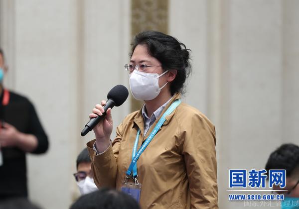 25b4964a0ec54a49b07a4cc8f7d8be65.jpg 香港紫荆杂志记者提问_large.jpg